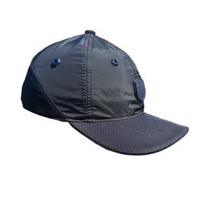 Casquettes de baseball 100 % polyester pour hommes et femmes, fabriquées directement par le fabricant, style sportif et tendance, respirantes et imperméables, Vietnam - Product Image 4