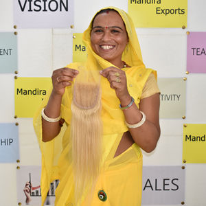 Wholesale Raw Indian Virgin Cuticle Aligned Long Bodywave Wave Black Color Bundles Temple Human <b>Hair</b> <b>Extensions</b> - Product Image 4