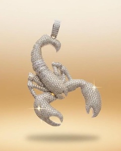Pendentif Scorpion en Moissanite VVS, Argent 925, Pendentif HipHop, Bijou Unique en Forme d'Animal, Symbole de Protection, de Force et de Résilience - Product Image 3