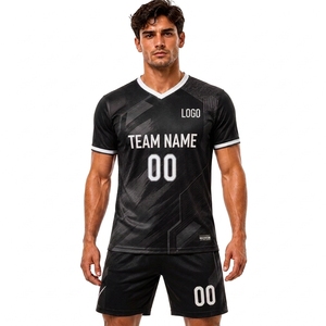 Conjunto de Camiseta de Fútbol Personalizada para Hombre, Cuello en V, Manga Corta, Transpirable, Poliéster, Nombre del Equipo, Impresión por Transferencia de Calor, Corte Regular, Secado Rápido - Product Image 1