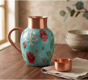 Pichet élégant en cuivre fait main pour servir l'eau – Idéal pour la cuisine, la salle à manger et la décoration intérieure - Product Image 3