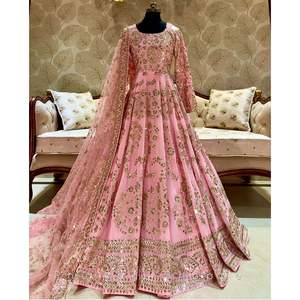 Vestido de Noche de Diseñador, Elegante Pantalón y Hermoso Dupatta para Fiestas - Product Image 4