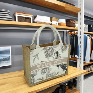 Sacs de marchandises de couleur unie en jute avec coton intégré, sacs personnalisables pour les boutiques et les centres commerciaux - Product Image 1