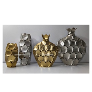 Modern Brass Aluminium Handmade Customizable Eco-Friendly Tabletop Wedding Party Home <b>Decor</b> <b>Vase</b> - Product Image 6