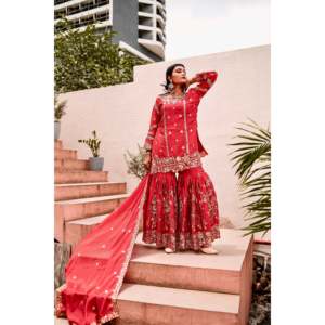 Top fantaisie pour femme-Ensemble Sharara et Dupatta avec broderie et séquence - Product Image 5