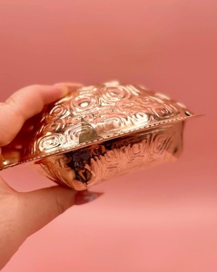 Beurrier en forme de tortue doré élégant avec couvercle, décoration élégante pour la table à manger, rangement pour beurre, fabriqué à la main en Inde - Product Image 5