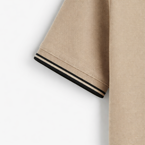 Polo de golf personnalisé beige avec bordures contrastées, séchage rapide, performance optimale – Fournisseur OEM ODM - Product Image 6