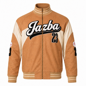 Blouson universitaire en laine personnalisé pour homme avec broderies chenille, fermeture éclair en laiton antique, style streetwear, blouson d'hiver type Letterman, fabrication OEM - Product Image 1
