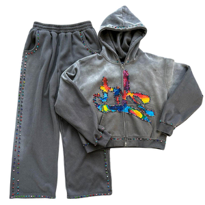 ชุดวอร์มประดับเพชรแบบกำหนดเอง เสื้อผ้ากีฬาสุดหรูสำหรับผู้ชายและผู้หญิง ราคาโรงงาน OEM คุณภาพสูง ดีไซน์สวย - Product Image 5