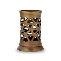 Nouveaux articles artisanaux : Porte-encens en laiton au design antique pour la décoration intérieure et boîte à cure-dents – Très demandé et en promotion