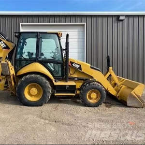 Chargeuse-pelleteuse Caterpillar 420F d'occasion 4x4, moteur Cat haute performance, capacité de la benne de 1,03 m³, équipement de construction lourd - Product Image 1