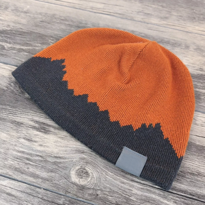 Bonnet en tricot texturé personnalisé en gros, fabricant de couvre-chefs sur mesure, marques de mode américaines, qualité supérieure, 100 % acrylique, unisexe - Product Image 2