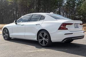 S60 T6 AWD Inscription d'occasion, moteur 4 cylindres biturbo - Product Image 3