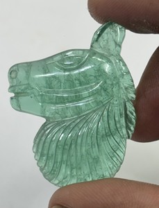 Juego de 3 Piezas de Tallado de Cabeza de Caballo con Piedras Preciosas Cultivadas en Laboratorio de Primera Calidad |   Colección de Figuras de Animales con Efectos Ópticos de Luz Verde - Product Image 1