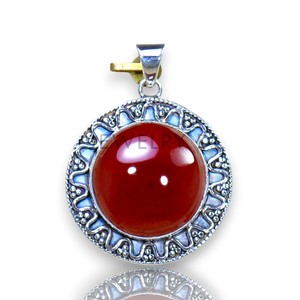 Collar de Calidad en Plata de Ley 925, Joyería Fina con Gema Cornalina, Colgante con Diseño Encantador, Joyería para Bodas - Product Image 1