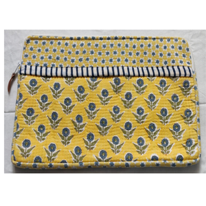 Funda para Portátil Clásica, Suave, Estampada a Mano con Diseño Rajasthani, Acolchada, con Múltiples Bolsillos y Cierre, de Algodón Puro, Ecológica, al por Mayor - Product Image 1