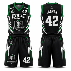 Ensemble d'uniformes de basketball personnalisés sublimés respirants, maillot et short réversibles, tenue d'équipe en gros, logo et nom personnalisés - Product Image 5