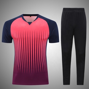 Ensemble de maillot de football pour homme à col en V, manches courtes, polyester respirant, noir et vert, logo imprimé, toutes saisons, coupe classique - Product Image 2