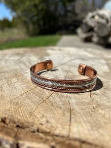 Pulsera Magnética Artesanal de Cobre Unisex Ajustable, Joyería Terapéutica o para Regalo, Artesanía en Metal - Product Image 5