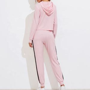 ชุดลำลองผู้หญิงแบบ 2 ชิ้น เสื้อฮู้ดและกางเกงจ็อกเกอร์ผ้าฟลีซเนื้อนุ่ม 100% ผ้าฝ้าย แห้งเร็ว ป้องกันไฟฟ้าสถิต ระบายอากาศได้ดี ชุดออกกำลังกาย - Product Image 2