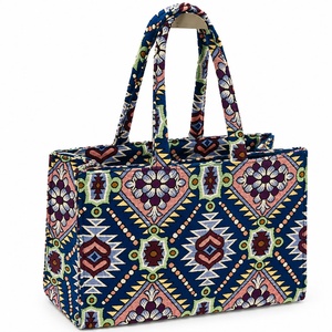 Bolso de lona bohemio con patrón bordado para compras, uso en todas las estaciones - Product Image 1