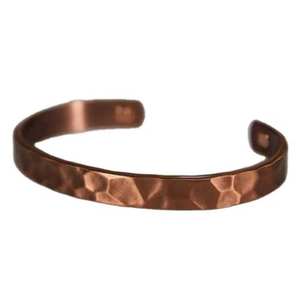 Brazaletes de latón color dorado para regalo de dama de honor, brazaletes de latón texturizados con un toque de acabado antiguo - Product Image 6