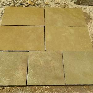 Dalles et carreaux en pierre calcaire jaune Tandur de qualité supérieure, finition naturelle, coupés à la main et à la machine pour les allées extérieures et les revêtements de sol - Product Image 1