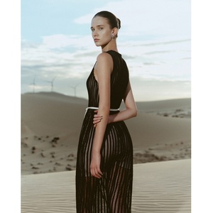 Vestidos Casuales para Mujer con MOQ Bajo, Vestido LUNAIRIS de Algodón sin Mangas, Maxi 100% Algodón, Vestido de Noche Elegante al por Mayor - Product Image 4