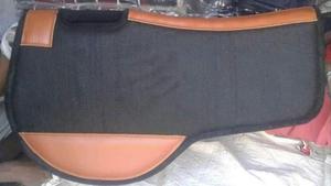 Tapis de selle western polyvalent noir avec garniture en cuir brun, doublure en polycoton et rembourrage en laine pour l'équitation - Product Image 3