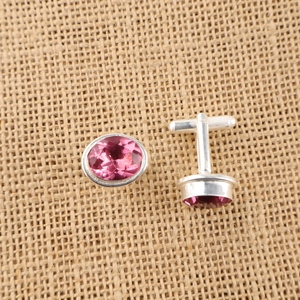Juego de gemelos de plata de ley con turmalina rosa de corte ovalado Niharika Gems, engaste de canal - Joyería unisex de lujo para fiestas - Product Image 2