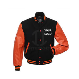 Chaqueta de Béisbol Varsity Personalizada para Hombre, Estilo Urbano, Invierno 2026, con Estampado de Corazón y Leopardo, Cuero Impermeable - Product Image 1
