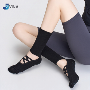 Custom <b>Women's</b> 5 Toe Crew Slouch Pilates Grip <b>Socks</b> Non Slip Yoga Barre Dance Spandex Knitted Sweat-Absorbent Cross Straps ODM - Product Image 4