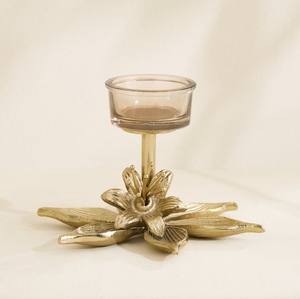 Portavelas de Lujo con Diseño de Flor Dorada, Ecológico, Duradero, Hecho a Mano, para Decoración del Hogar, Portavelas de Cristal, Portavelas de Metal para Velas de Té, Navidad, Pascua - Product Image 2