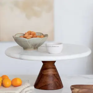 Présentoir à gâteaux rond en bois fabriqué à la main avec accents en pierre naturelle, présentoir de cuisine de style piédestal rustique pour la maison et les fêtes - Product Image 1