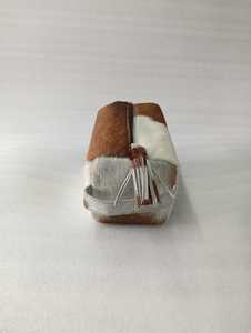Estuche de Maquillaje Pequeño y Ligero de Cuero Genuino de Primera Calidad con Cremallera y Pelo, Servicio OEM, Logotipo Personalizado Suave, Venta al por Mayor - Product Image 3
