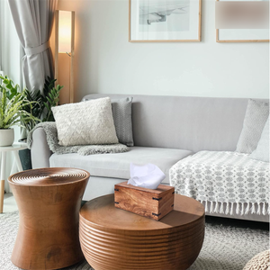 Porta Cajas de Pañuelos de Madera de Primera Calidad, Diseño Floral Grabado, Disponible en Diferentes Formas para Interiores Elegantes - Product Image 1