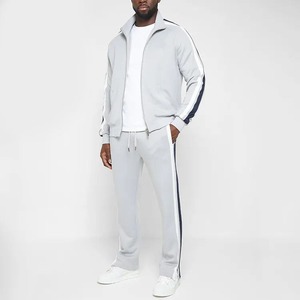 Survêtement gris clair pour homme, manches longues, coupe classique, design rayé sportif, respirant, polyester et coton, idéal pour le printemps - Product Image 2