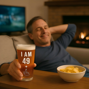 Vaso de Cerveza Soplado a Mano con Logotipo Personalizado al por Mayor, Copa de Vino con Diseño de Balón de Fútbol, Juego de Vasos de Cerveza Baratos, Vaso de Cerveza Transparente - Product Image 4