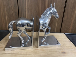 Modern design Decorative Horse Design Metal Bookend <b>Set</b> Modern Animal Sculpture Book Holder <b>Desk</b> Organizer Custom Size Finish - Product Image 4