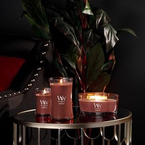 Bougie parfumée au cannelle et au chai avec mèche en bois, design sablier moyen, mèche crépitante, cadeaux de Noël pour hommes et femmes - Product Image 2
