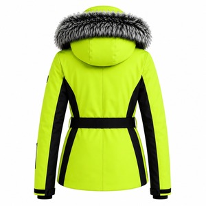 Veste de ski imperméable tendance pour femmes, vert vif, avec capuche en fourrure et ceinture ajustable, isolation synthétique, technologie Gore-Tex - Product Image 3