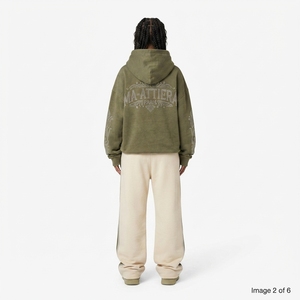Conjunto de Sudadera con Capucha Verde Oliva Personalizada y Pantalones Jogger Crema, Chándal de Algodón con Pedrería, Ropa Urbana, Venta al por Mayor OEM - Product Image 2