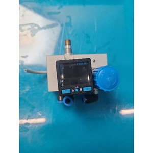 FESTO LR-D-MICRO/526262BN43 Utilisé comme pièce détachée d'équipement semi-conducteur d'occasion - Product Image 5