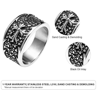 Neu eingetroffen: Großhandel 316L Edelstahl Kreuz-Ring mit floraler Prägung, breiter Bandring mit schwarzer Öleinlage, Vintage Biker-Schmuck für Herren