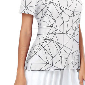 Ropa de alto rendimiento para mujer, polos estampados diseñados para uniformes corporativos, actividades deportivas y promoción. - Product Image 6