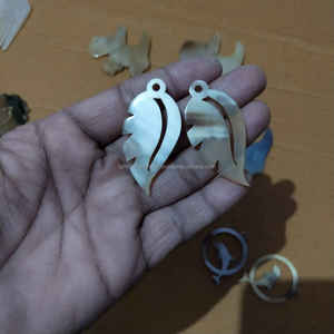 ต่างหูและจี้ทำมือจากเขาสัตว์ งานฝีมือชนเผ่าบัฟฟาโลและวัว ราคาขายส่ง - Product Image 5
