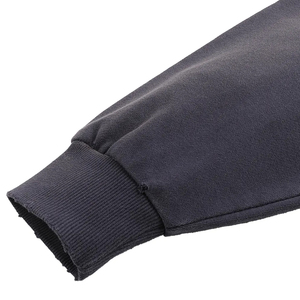 เสื้อฮู้ดดี้ผู้ชายสไตล์ดิสเทรส สีดำล้างสี ทรงโอเวอร์ไซส์ ผ้าฟลีซคอตตอน 100% แบบเรียบ สตรีทแวร์ รับสกรีนโลโก้ ขายส่งจำนวนมาก - Product Image 3