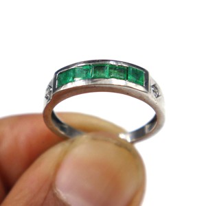 925 Sterling <b>Silver</b> <b>Emerald</b> with Diamond Cut Gemstone <b>Ring</b> Wholesale Natural <b>Emerald</b> Stone <b>Silver</b> <b>Ring</b> Jewelry - Product Image 1