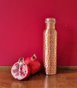 Modern Copper Water Bottle Stylish Reusable Drinking Flask with Handcrafted Texture for Daily Hydration - Product Image 5