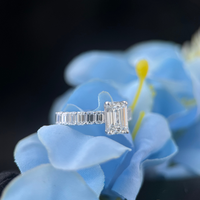 Bague en diamant taille émeraude cultivé en laboratoire 1,60 carat D VVS2 certifiée IGI Or blanc 14K plaqué rhodium Bijoux de fiançailles et de mariage